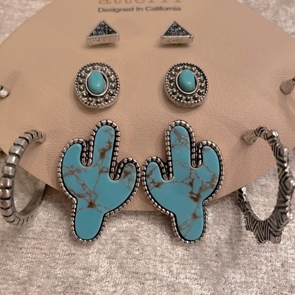 Brand New Atterri Southwest Silver Tone & Turquoise Set of 5 Pairs of Earrings - Picture 3 of 12